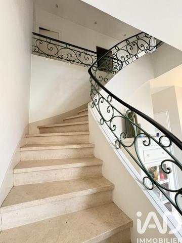 Maison à vendre 7 pièces 193 m² Mérignac