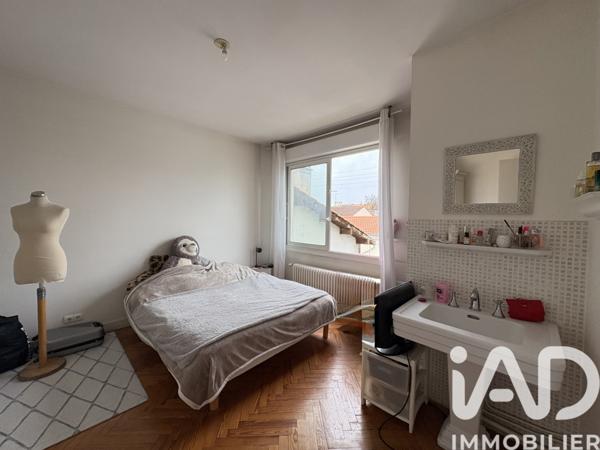 Maison à vendre 7 pièces 193 m² Mérignac