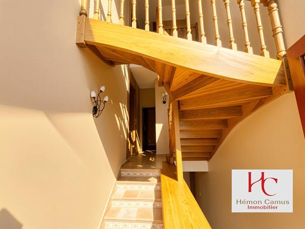 Pornichet , Élégante Pornichétine de caractère à deux pas de la plage et de la gare,  
Pornichet 44380