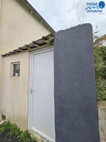MAISON EN PIERRES