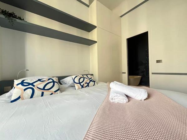 PARIS 2ᵉ – OPÉRA / QUATRE-SEPTEMBRE – COUP DE CŒUR POUR CE MAGNIFIQUE 3 PIÈCES HAUSSMANNIEN DE 97 M²