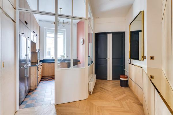 PARIS 2ᵉ – OPÉRA / QUATRE-SEPTEMBRE – COUP DE CŒUR POUR CE MAGNIFIQUE 3 PIÈCES HAUSSMANNIEN DE 97 M²