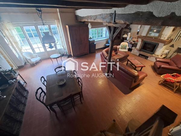 ANCIENNE FERME AVEC DEPENDENCES ***(plutôt rare)