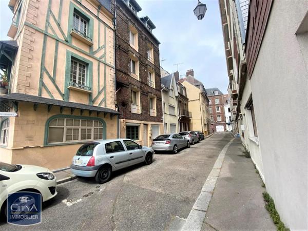 Appartement à louer 2 pièces 48.77m² Dieppe (76200)
