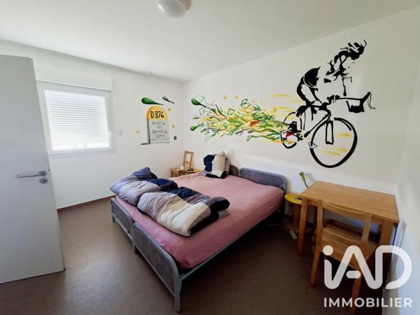 Immeuble à vendre 313 m² Venasque