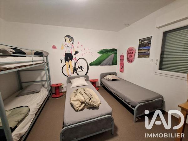 Immeuble à vendre 313 m² Venasque