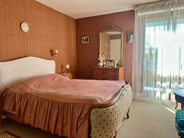 Maison à vendre SAUMUR 4 chambres - vie de plain-pied, jardin, garage