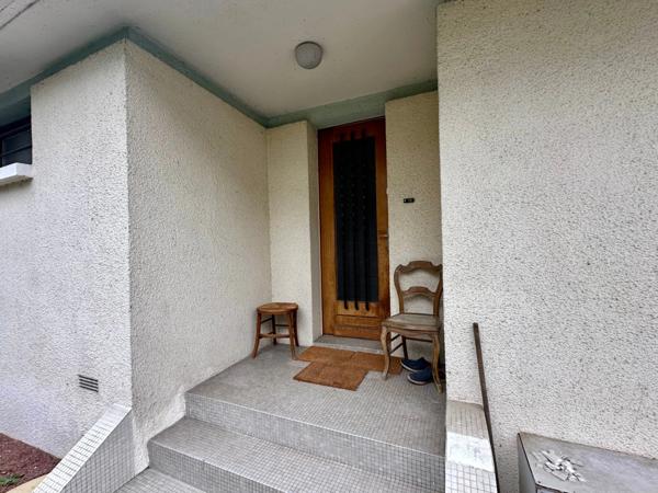 Maison à vendre SAUMUR 4 chambres - vie de plain-pied, jardin, garage