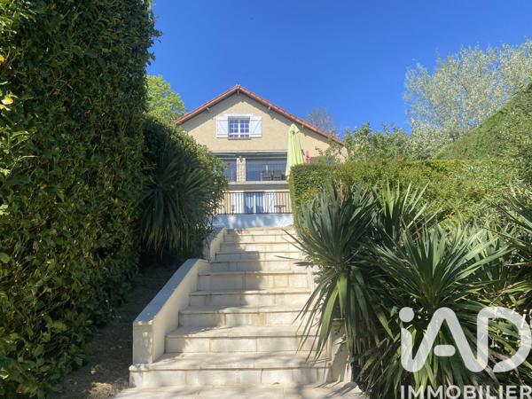 Maison à vendre 8 pièces 170 m² Saint-Fargeau-Ponthierry