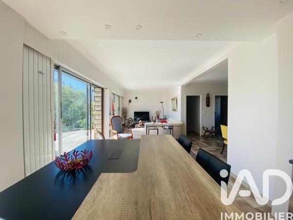 Maison à vendre 8 pièces 170 m² Saint-Fargeau-Ponthierry