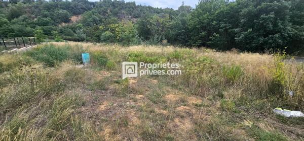 PRADES Terrain Constructible de 500 m2 aménagé