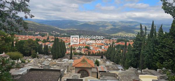 PRADES Terrain Constructible de 500 m2 aménagé