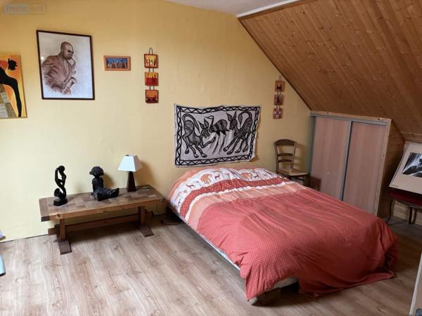 Maison à vendre à Saint-Calais dans la Sarthe (72120), ref : 101/1892