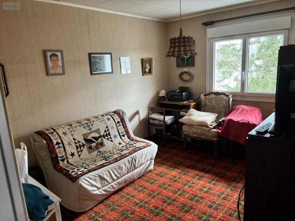 Maison à vendre à Saint-Calais dans la Sarthe (72120), ref : 101/1892