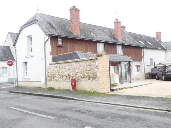 Maison de Bourg (ancien séchoir) Bord de Loire 6 pièce(s) 100 m2