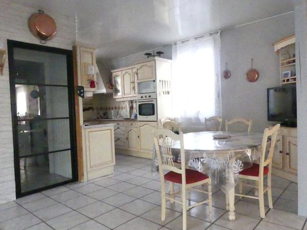 Maison de Bourg (ancien séchoir) Bord de Loire 6 pièce(s) 100 m2