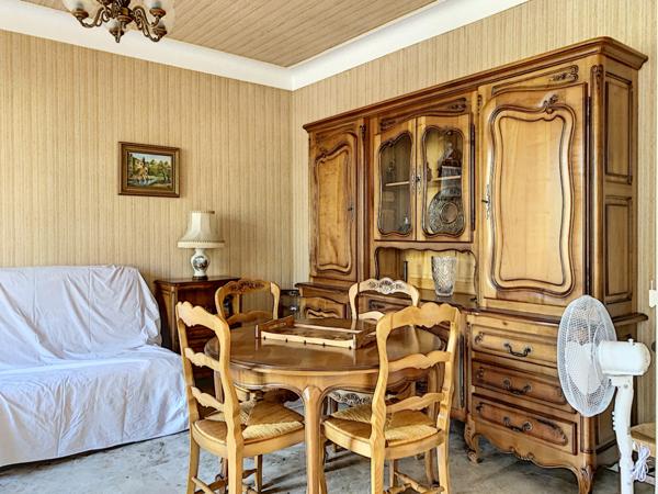 Maison à vendre à Cagnes sur Mer - 5 chambres avec vue mer