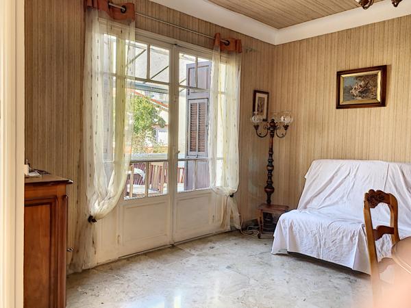 Maison à vendre à Cagnes sur Mer - 5 chambres avec vue mer