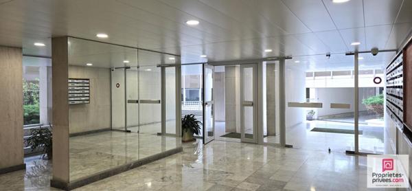 BORDEAUX Croix Blanche - Studio meublé dans résidence de standing