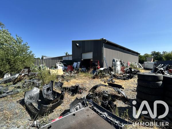 Immeuble à vendre 200 m² Varetz