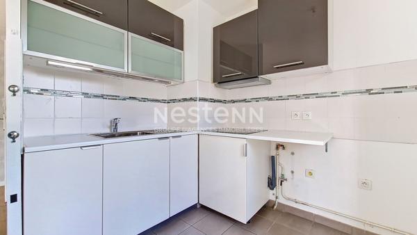 Appartement lumineux 4 pièces plein SUD avec parkings, à vendre au coeur Croix Bonnet à Bois d'Arcy