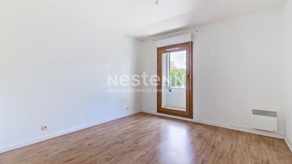 Appartement lumineux 4 pièces plein SUD avec parkings, à vendre au coeur Croix Bonnet à Bois d'Arcy