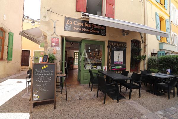 FONDS DE COMMERCE DE 85M2 A MOUSTIERS SAINTE MARIE