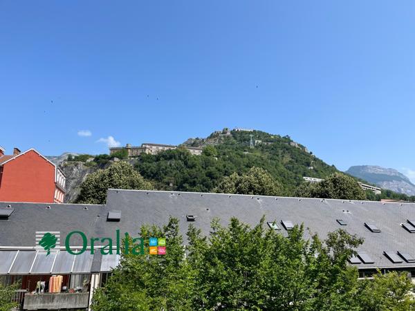 Appartement · Location Grenoble (38000) 3 pièces · 101m²