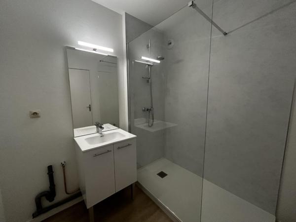 Appartement T4 à louer - 75 m² (réf : 395804)
