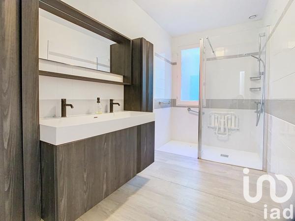 Maison à vendre 5 pièces 180 m² Montbazon