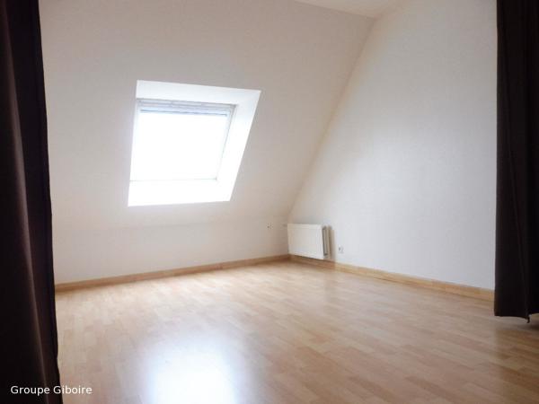 Maison T8 à louer Saint Gregoire - 136 m² (réf : 554033)