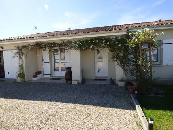 Maison à vendre 250 275 € Saint-Simon-de-Bordes 5 p 113 m² DPE C