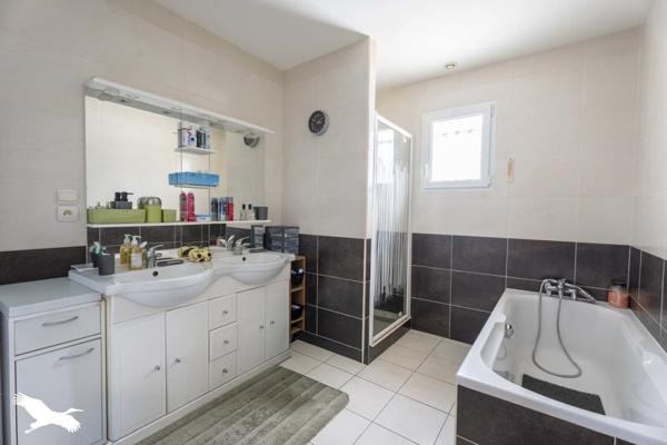 Maison à vendre 250 275 € Saint-Simon-de-Bordes 5 p 113 m² DPE C