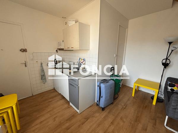 Location Appartement meublé 2 pièces 20.52 m² - 45 RUE DE DINAN Rennes 35000