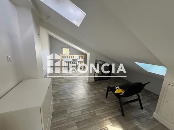 Location Appartement meublé 2 pièces 20.52 m² - 45 RUE DE DINAN Rennes 35000