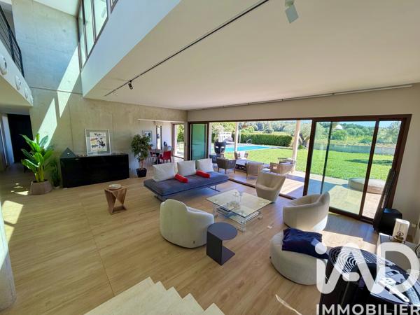 Maison à vendre 5 pièces 279 m² Castelnau-le-Lez