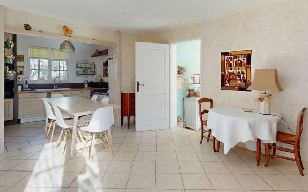 Maison à vendre    5 pièces •  Bouc-Bel-Air