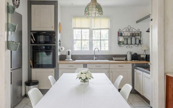 Maison à vendre    5 pièces •  Bouc-Bel-Air