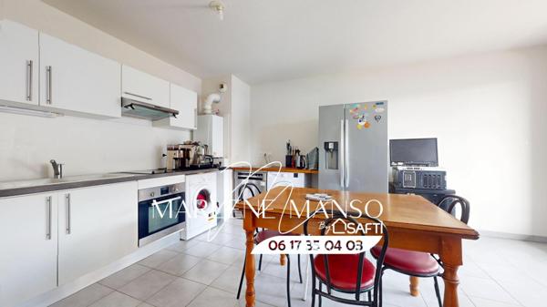 T2 avec loggia + place de parking couverte