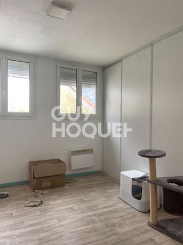 Immeuble de charme, idéalement situé.