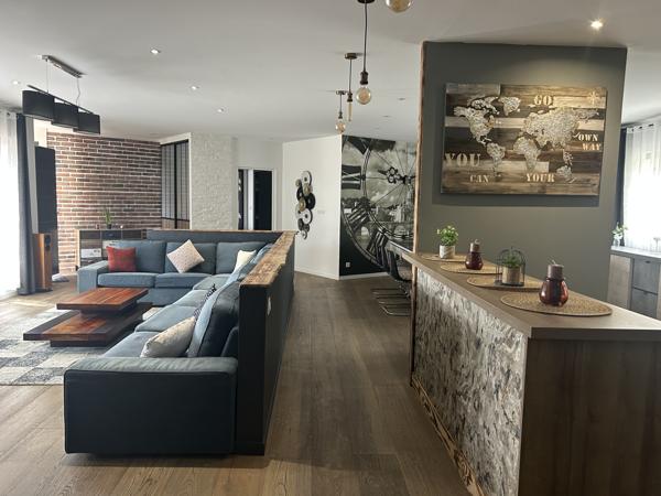 Maison 5 pièces - 180 m²