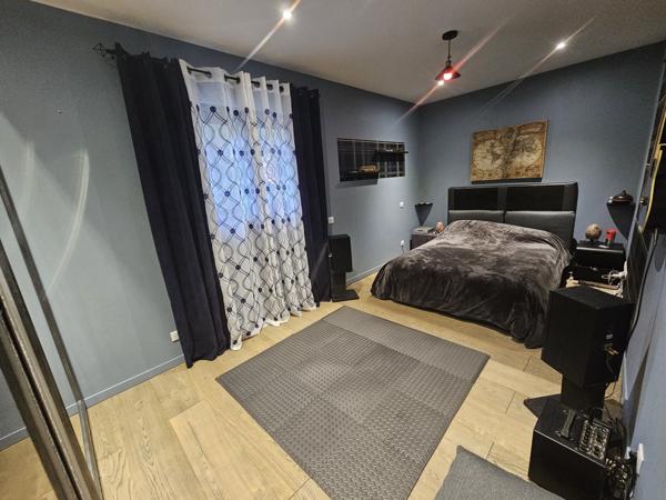 Maison 5 pièces - 180 m²