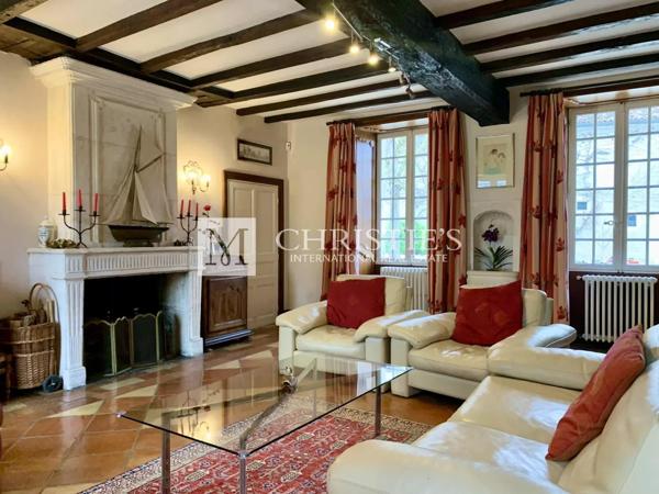 A vendre Maison de Maître du 18e siècle rénovée, à 15 min. d’Angoulême.