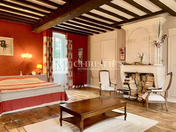 A vendre Maison de Maître du 18e siècle rénovée, à 15 min. d’Angoulême.