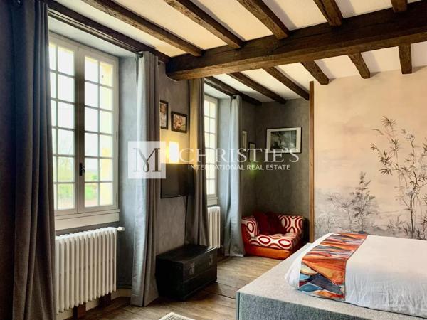 A vendre Maison de Maître du 18e siècle rénovée, à 15 min. d’Angoulême.