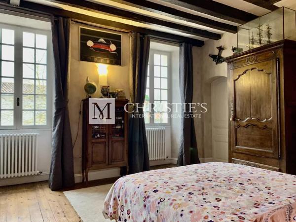 A vendre Maison de Maître du 18e siècle rénovée, à 15 min. d’Angoulême.