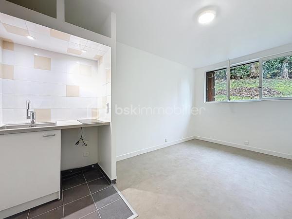 Chambre de service de 14 m²