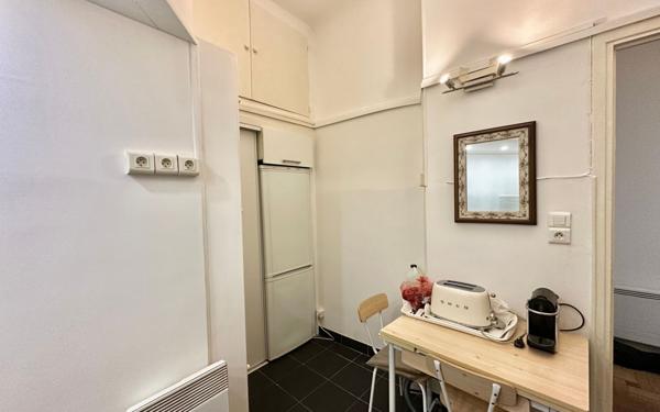 Appartement à vendre    1 pièce • 40 m2 Nice