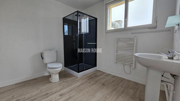 Grand appartement de 105 m² 3 chambres Centre de Sarzeau Parking