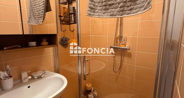 À vendre Appartement 4 pièces 72.18 m² - Valence 26000